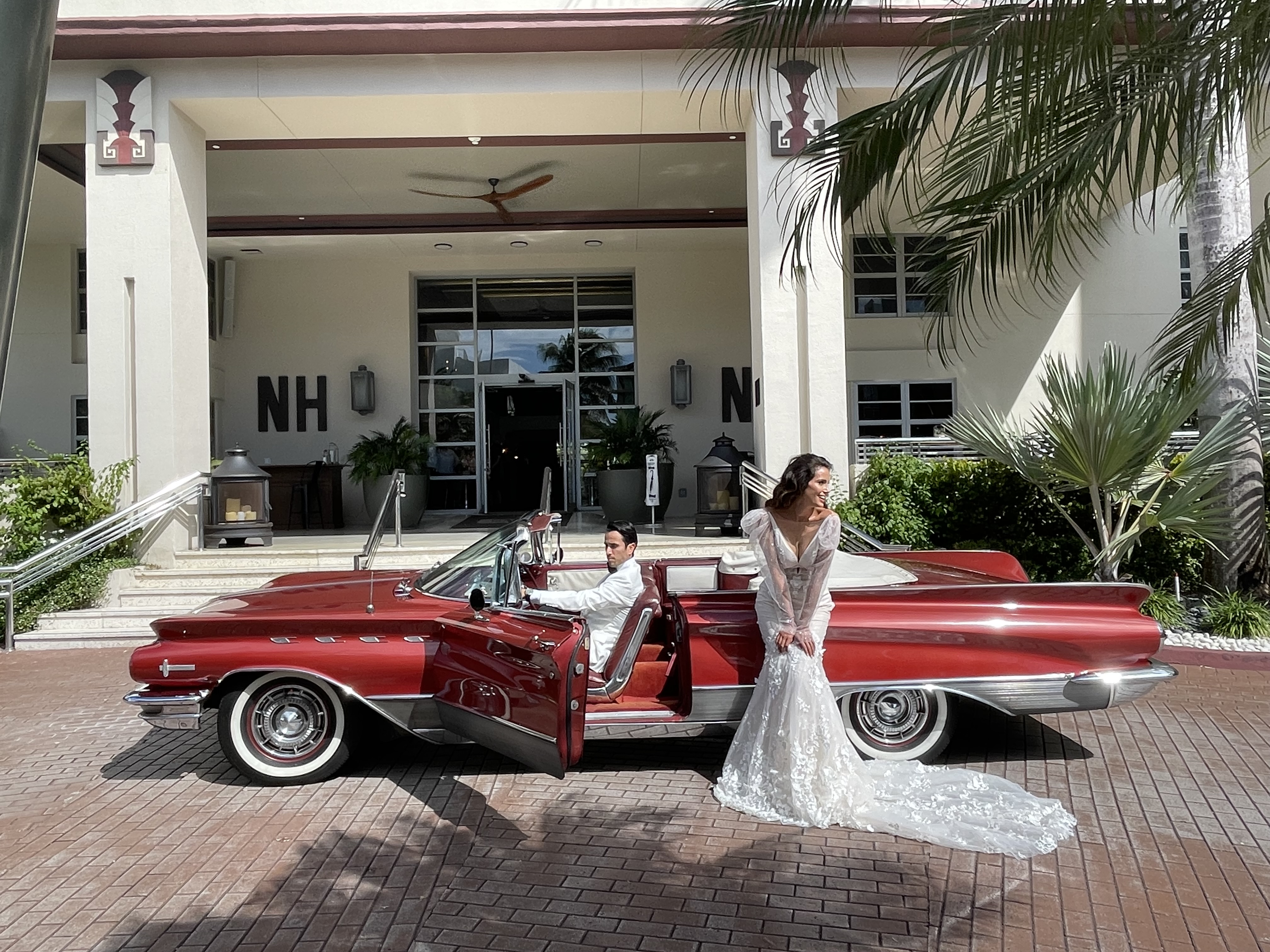 Make Occasions Special and Rent a Classic Convertible- Miami Wedding
