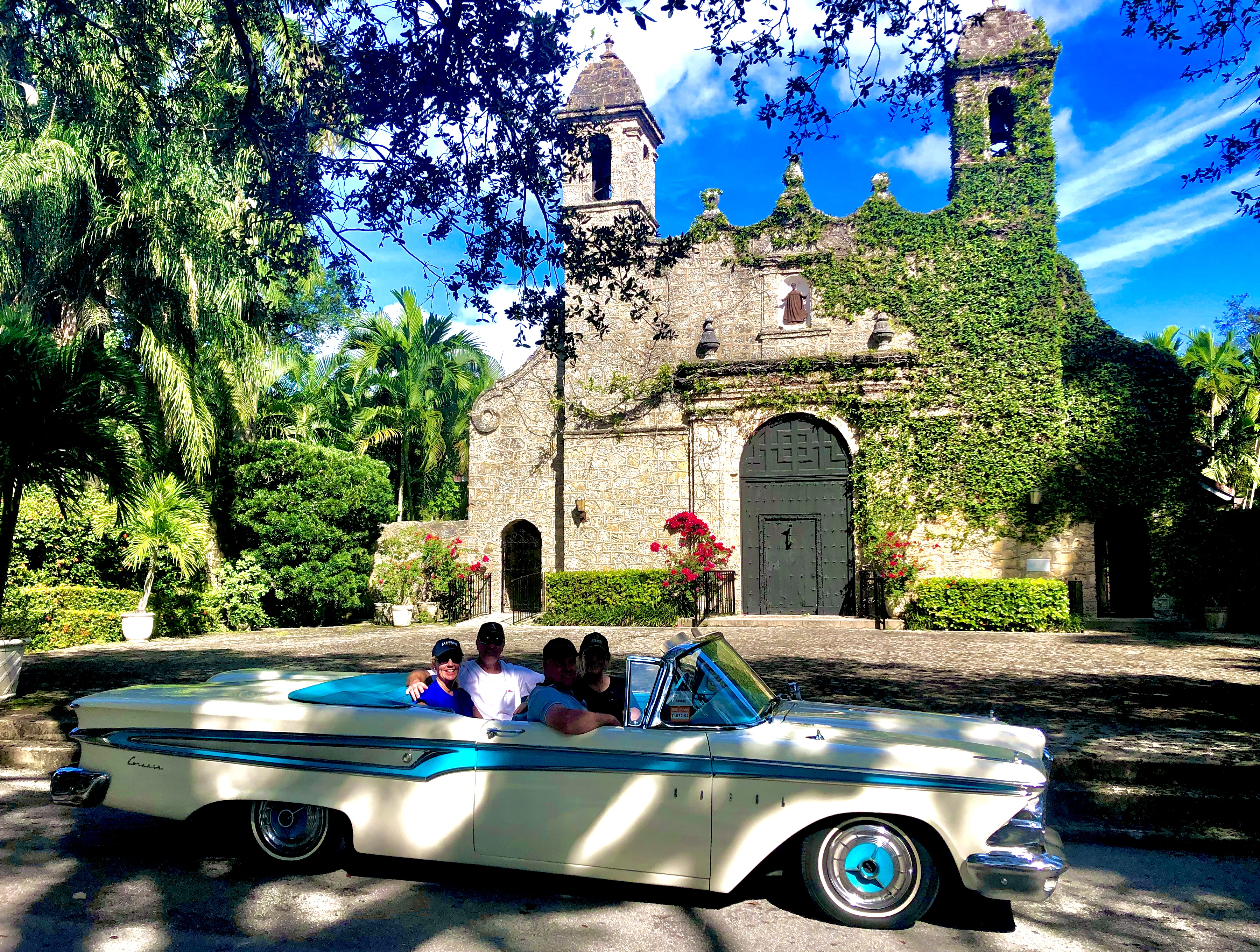 Sightsee Miami Touring in Antique Classic Convertible Car Tour of City